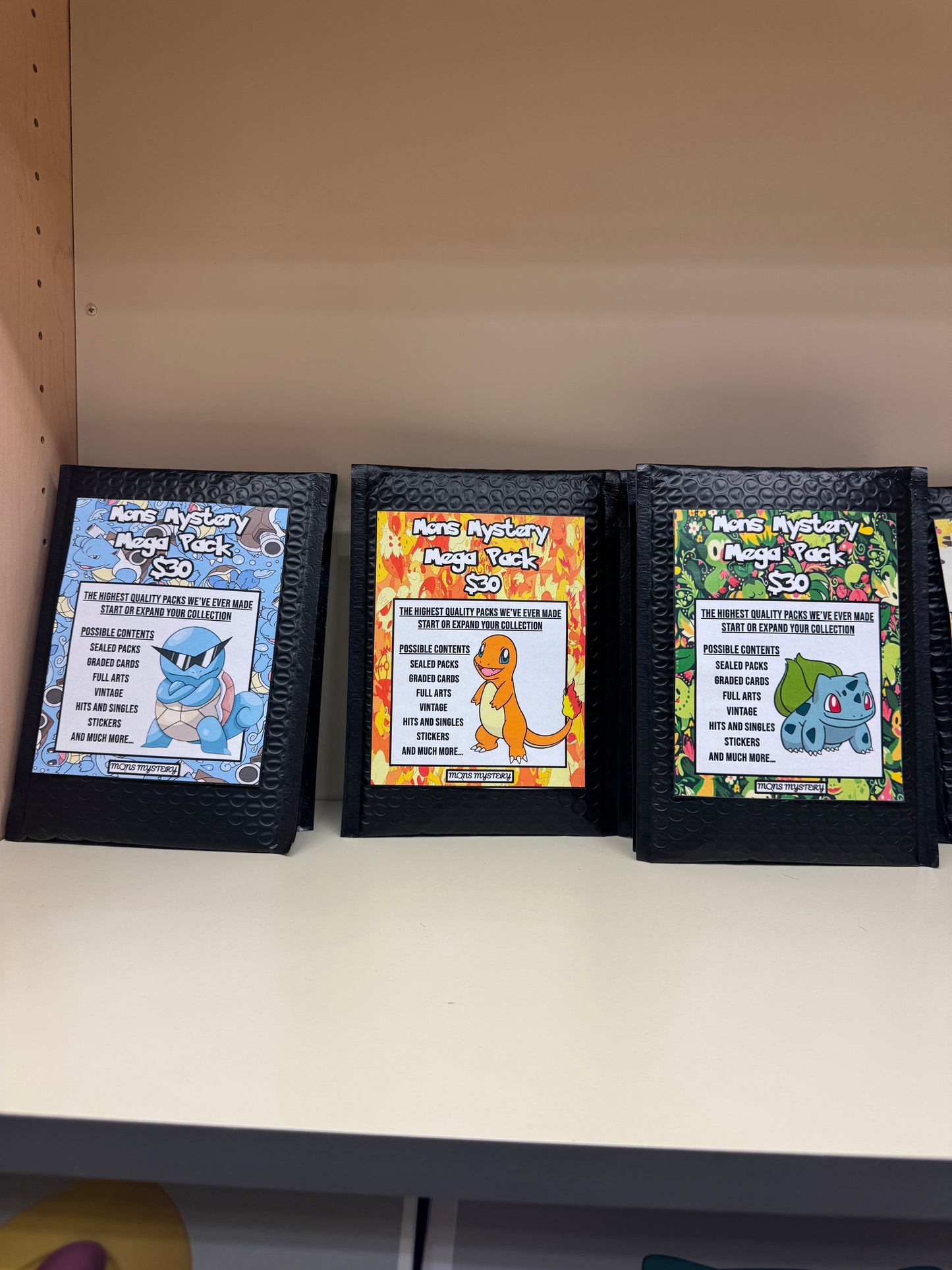 30$ Pokémon Mons Mystery Mega Pack